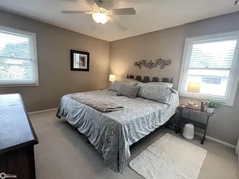 313 E 29th Street S Newton IA 50208