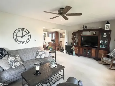 313 E 29th Street S Newton IA 50208