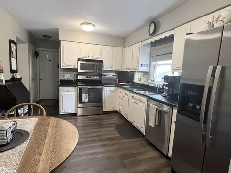 313 E 29th Street S Newton IA 50208