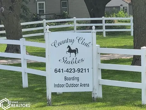 3511 19th Street SW Mason City IA 50401