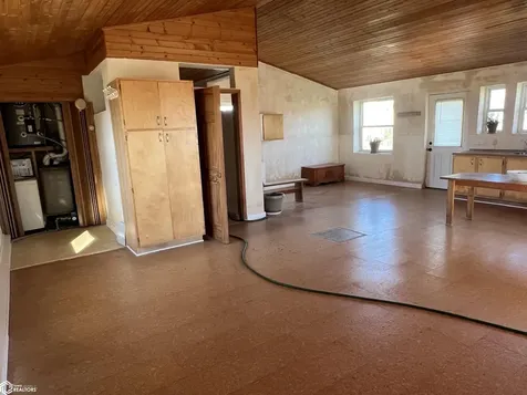 2151 185th Street Fairfield IA 52556