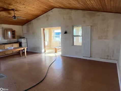 2151 185th Street Fairfield IA 52556
