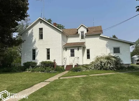 2035 490TH Street Northwood IA 50459