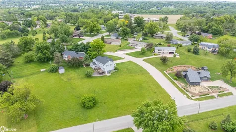 502 Brentwood Place Marshalltown IA 50158