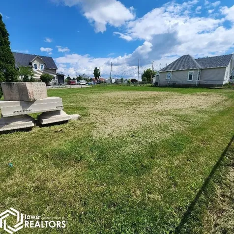 619 W State Street Marshalltown IA 50158