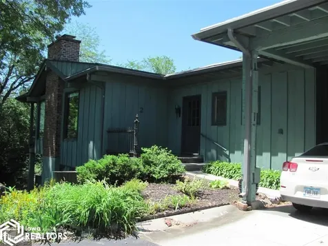 2 Birchwood Heights Drive Ottumwa IA 52501