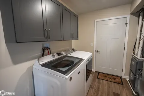 203 Glen Oaks Drive Clear Lake IA 50428