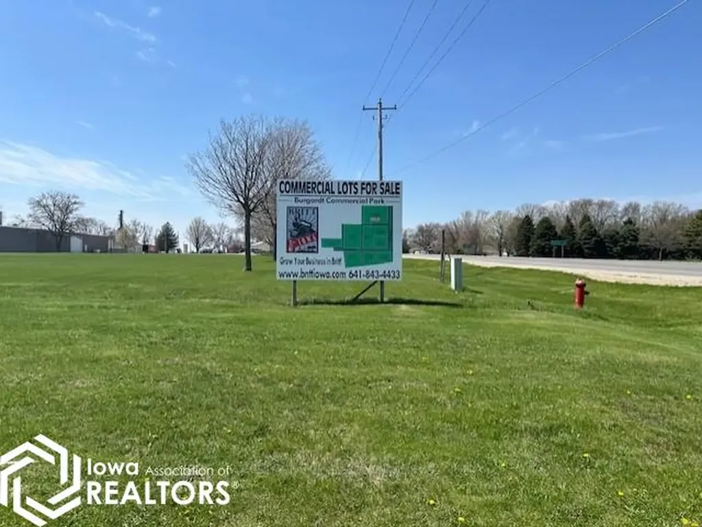 4TH Street NE Britt IA 50423