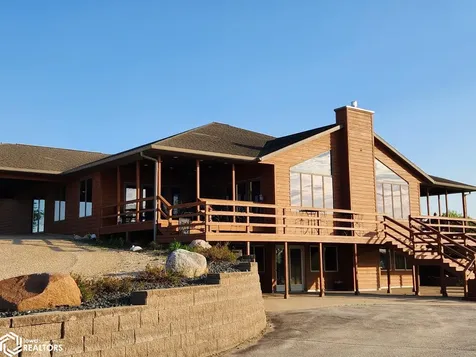 200 Brickyard Court Sheffield IA 50475
