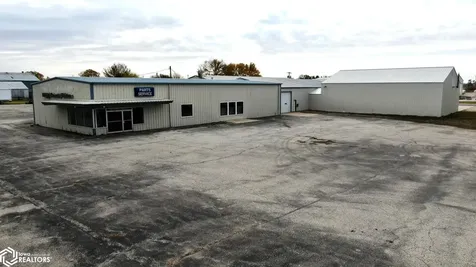 1304 Central Avenue E Clarion IA 50525