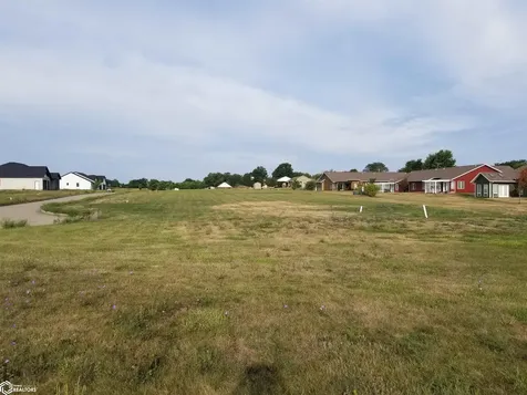 Lot 13 Benton Avenue Albia IA 52531