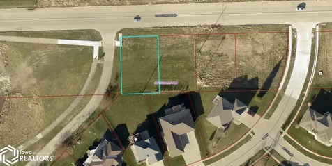 801 E Southridge Road Marshalltown IA 50158