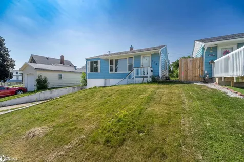 509 E Main Street Marshalltown IA 50158