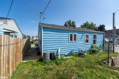 509 E Main Street Marshalltown IA 50158