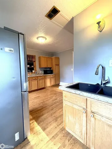 3054 Woodland Drive SW Cedar Rapids IA 52404