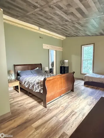 3054 Woodland Drive SW Cedar Rapids IA 52404