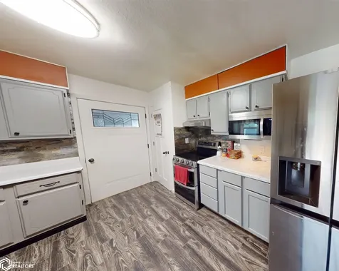506 E Pierce Fairfield IA 52556