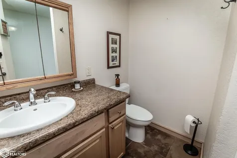 1948 Underwood Avenue Marshalltown IA 50158
