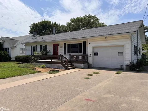 904 S 6th Street Fairfield IA 52556