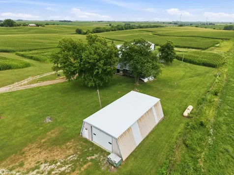 3997 80th Street Grinnell IA 50112