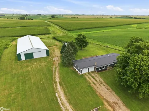 3997 80th Street Grinnell IA 50112