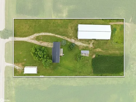 3997 80th Street Grinnell IA 50112