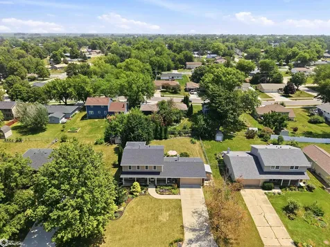 1822 Prairie Street Grinnell IA 50112