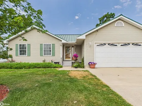 3229 243rd Avenue Keokuk IA 52632