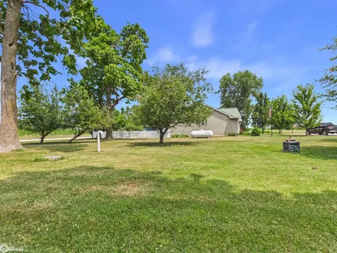 3229 243rd Avenue Keokuk IA 52632