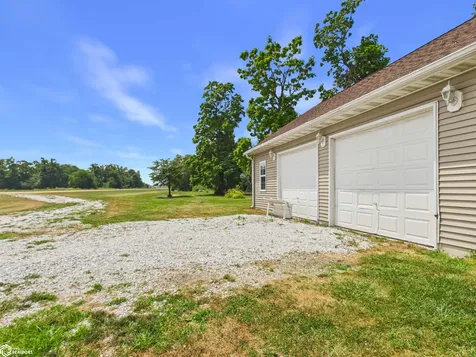 3229 243rd Avenue Keokuk IA 52632