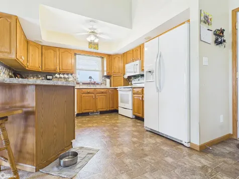 3229 243rd Avenue Keokuk IA 52632