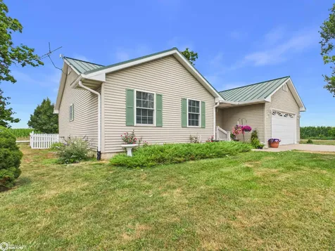 3229 243rd Avenue Keokuk IA 52632