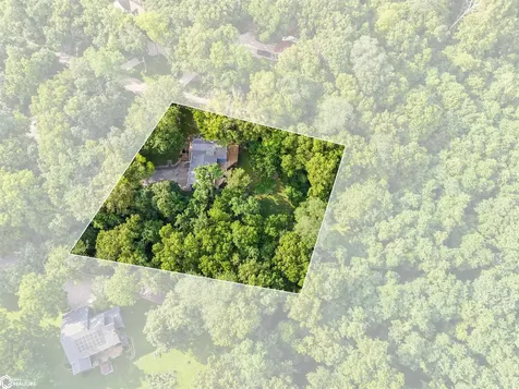 10552 Rolling Hills Drive Burlington IA 52601