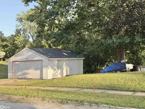 632 N Cooper Ottumwa IA 52501