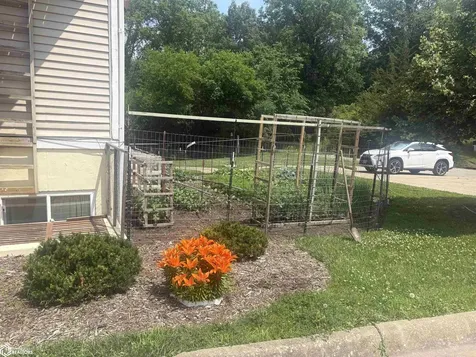 701 E Lowe #323 Fairfield IA 52556