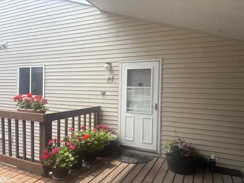 701 E Lowe #323 Fairfield IA 52556