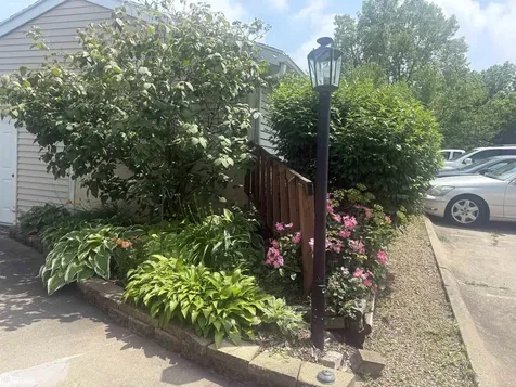 701 E Lowe #323 Fairfield IA 52556