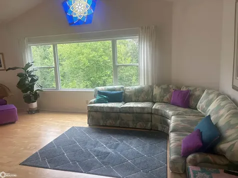 701 E Lowe #323 Fairfield IA 52556