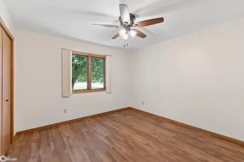 1009 15th Street SE Mason City IA 50401