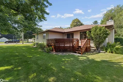 1009 15th Street SE Mason City IA 50401