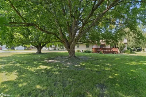 1009 15th Street SE Mason City IA 50401