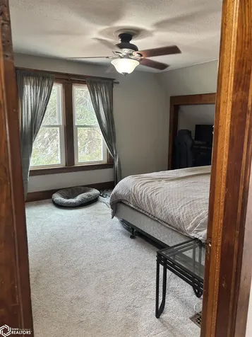 1452 SE 2nd Street Mason City IA 50401