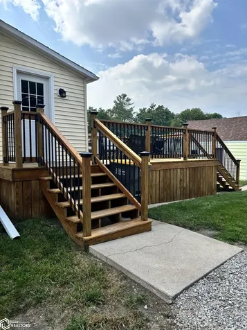 1452 SE 2nd Street Mason City IA 50401