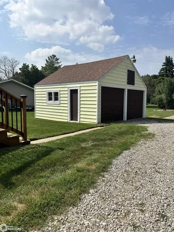 1452 SE 2nd Street Mason City IA 50401