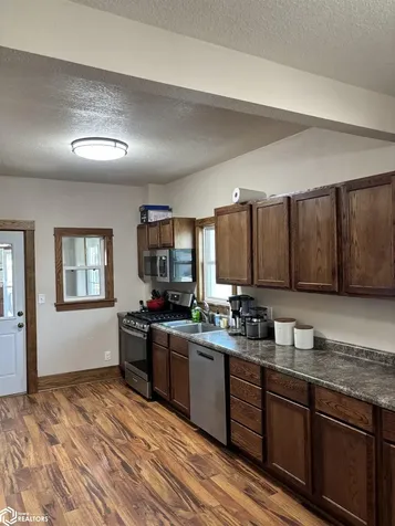 1452 SE 2nd Street Mason City IA 50401