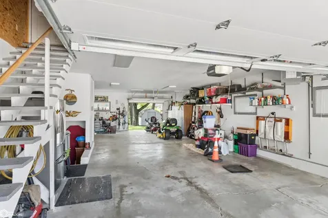 1703 1st Avenue N Clear Lake IA 50428