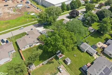 1703 1st Avenue N Clear Lake IA 50428
