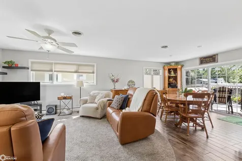 1703 1st Avenue N Clear Lake IA 50428