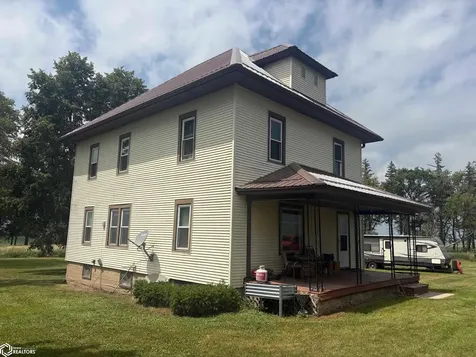 17859 Oo Avenue Iowa Falls IA 50126