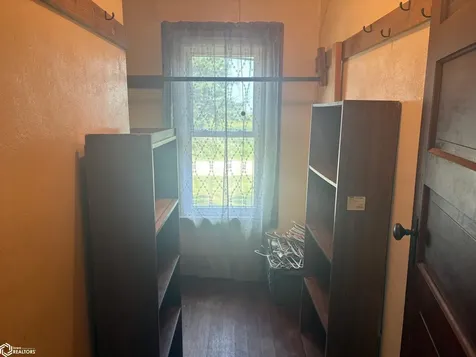17859 Oo Avenue Iowa Falls IA 50126